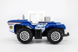 2017 Matchbox "Police" Acre Maker™ BLUE | WHITE | POLICE MOUNTED UNIT | MINT - Picture 1 of 1