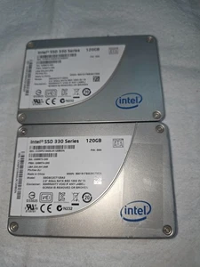2 x Intel SSD 330 Serie, je 120 GB SATA 3, getestet und i.O. - Bild 1 von 4