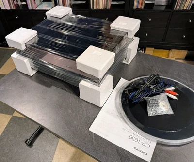 Tocadiscos Onkyo CP-1050 con cartucho funcionando Foto 1 de 4