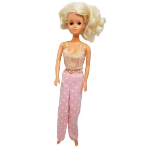 Tong Betty Teen Doll Blonde Hair Blue Eyes Eyelashes Outfit Vintage Barbie Clone - Picture 1 of 23