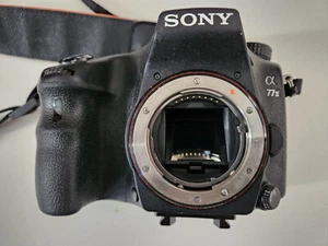 Sony A77II Digital SLR Camera Body with Charger and Battery - Picture 1 of 6