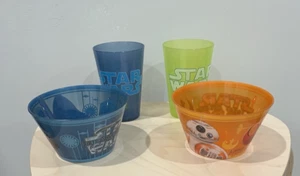 Star Wars 2 cuencos de cereales para niños y 2 tazas de plástico plástico sin BPA LUCASFILM LTD. - Imagen 1 de 7