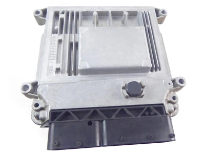 Centralina motore Hyundai i30 FD 39112-2B100  - Immagine 1 di 3