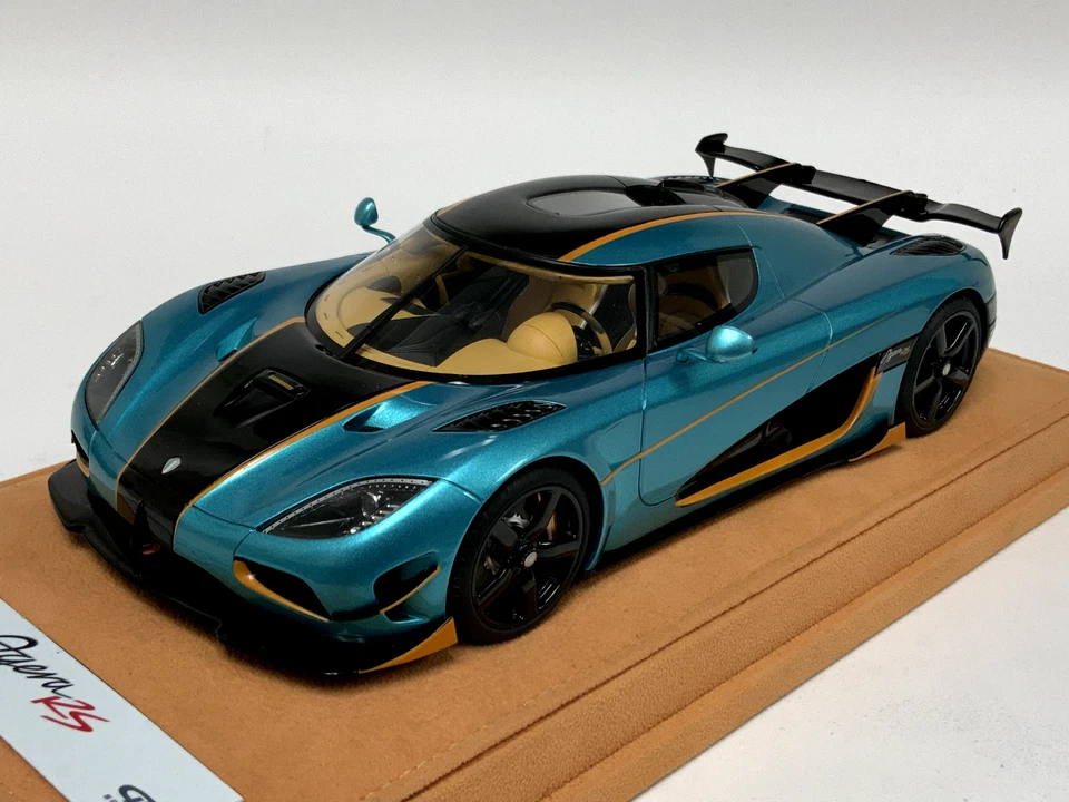 1/18 GT Spirit Koenigsegg Agera RSR 蓝色 2016 年定制 GT390。 AB228 — 第 1/4 张图片