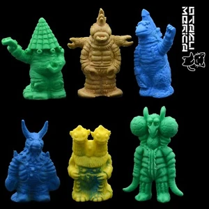 Zone Fighter/Mirror Man/Ultraman - Vintage Kaiju Keshigomu Set 2 - 1.5in - Picture 1 of 3