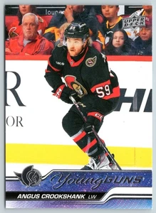 Angus Crookshank RC Young Guns 2023-24 cubierta superior 23-24 #706 89446 - Imagen 1 de 2