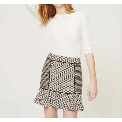 NUEVO CON ETIQUETAS Falda Ann Taylor Loft Talla 8P Pequeña Negra Blanca Acampanada Dobladillo Forrada Foto 1 de 4