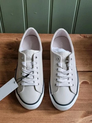 Calvin klein women's lace up shoes size 5(EU 38) BNIB - Image 1 of 4