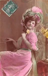 CPA-Fantaisie Photo d'Art - jeune femme (125958) - Bild 1 von 2