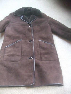 vintage sheepskin fur shearling coat Nursey's 70's 80s iconic 12 14 long brown - Image 1 of 4