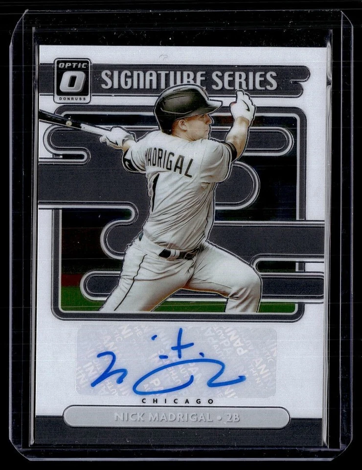2021 OPTIC SIGNATURE SERIES AUTO NICK MADRIGAL WHITE SOX - Image 1 of 1
