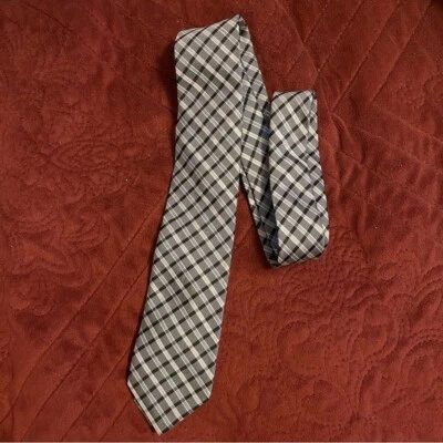 Corbata Ben Sherman Seda Negra Gris Plata Repp Rayas Cuadros Hombres 2.75” Retro Papá Foto 1 de 4
