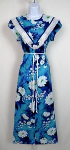 VTG 1960s 70s SEARS HAWAIIAN FASHIONS FLORAL ETHNIC DRESS BLUE WHITE LACE - Picture 1 of 13