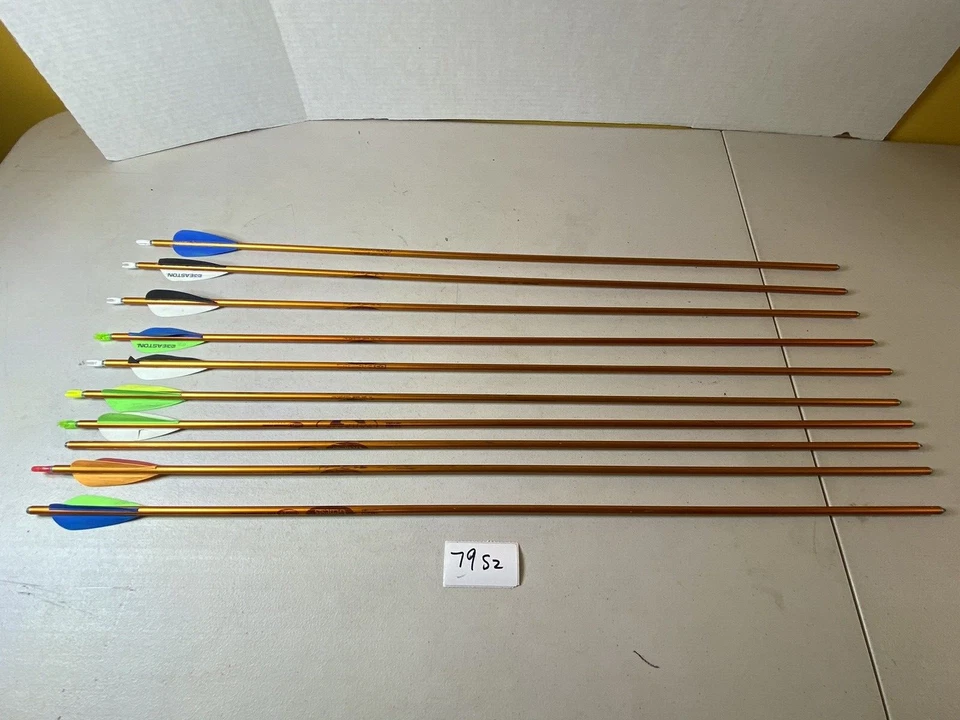 Vintage bow hunting arrow Genesis Easton 1820 lot orange 79S2 - Image 1 of 4