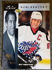 1994-95 UD Be A Player Hokej z bliska i osobisty Wayne Gretzky UC-1