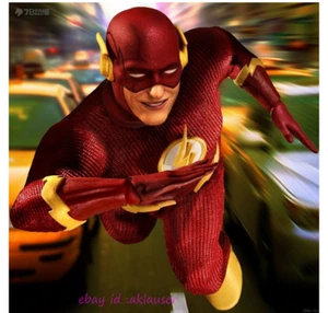 Modellino giocattolo action figure Mezco Toyz 1/12 DC Comics The Flash in magazzino - Foto 1 di 8