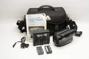 Sony CCD-TR500 Hi-8 Video camcorder bundle, 2batts, AC, tested, Great! - Picture 1 of 10