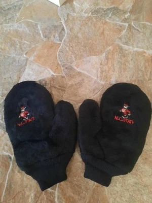 Brand New NC State Wolfpack  Glove shaped golf club headcovers  - Image 1 of 4