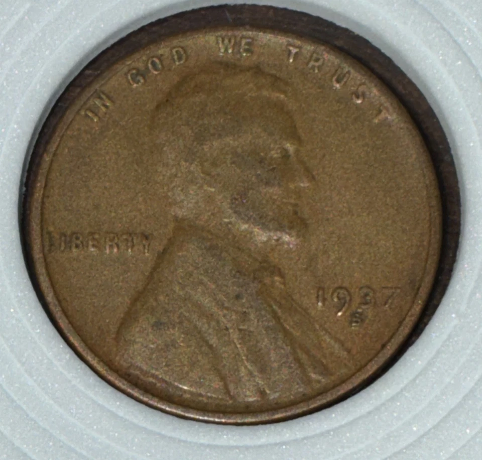 1937 s Copper Lincoln Wheat Ear One Cent Mint Error Circulated  - Image 1 of 4