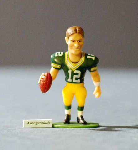 NFL Small Pros McFarlane Toys Collectible Figures Aaron Rodgers (No Hat) Cover