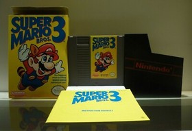 Ninetendo (NES) - Super Mario Bros. 3 (destra)