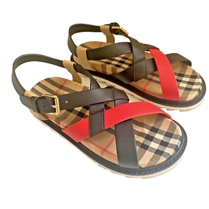 Kids Burberry Sandals US size 2 black and red straps - Picture 1 of 5