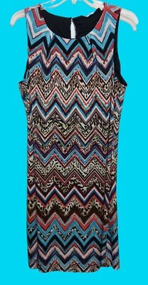 Nuevo sin etiquetas Vestido para mujer Mlle Gabrielle multicolor Chevron sin mangas talla grande 2X Foto 1 de 3