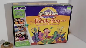 Cranium The Family Fun Game New Factory Sealed Board Game Outrageous Fun - Foto 1 di 5