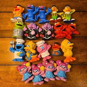 Hasbro 2013 Sesame Street Plastic Figures Lot  - Picture 1 of 7