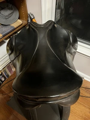 "Silla de montar de doma de cuero negra Rembrandt 17,5""" Foto 1 de 4