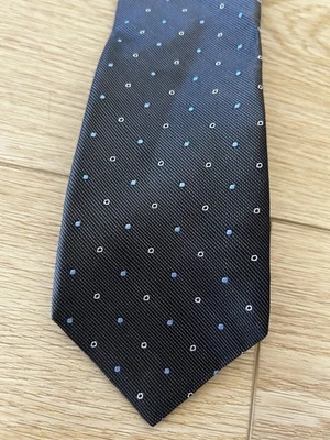 Corbata de cuello Michael Kors para hombre plateada/gris punto pearsall mezcla seda hecha en EE. UU. Foto 1 de 4