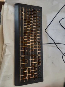Razer Cynosa V2 Gaming Keyboard Model RZ03-0340 Wired Backlit Keys Customizable - Picture 1 of 4