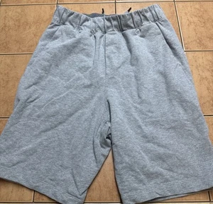 Lululemon Herrenshorts klein ohne Futter Größe 32 x 9 klein grau Fitnessstudio Training Laufen - Bild 1 von 9
