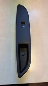 VAUXHALL MOKKA WINDOW REGULATOR SWITCH PASSENGER LEFT MK1 J13 1.4T (2012-2019) - Picture 1 of 9