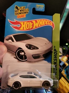 Huge Sale!! Hot Wheels HW Workshop Porsche Panamera #186/250 B. Hard to find! - Picture 1 of 3