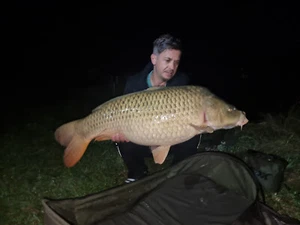 FISCHKEKS / Karpfenfutter/ Fischfutter / Lockmittel / Angelköder 10+1 - Bild 1 von 10