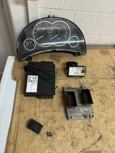 Vauxhall Corsa C 2005 1.2 Z12XEP ECU Kit 107k 55352622 0261208253 JJO42 - Picture 1 of 8