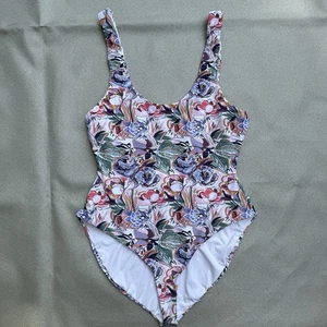 Traje de baño de una pieza floral Dippin Daisy's para mujer corte bajo nuevo sin etiquetas M - Imagen 1 de 7
