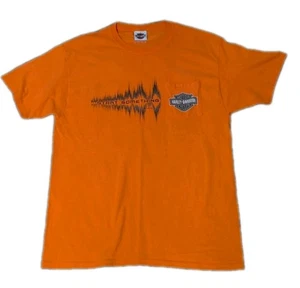 Harley Davidson Sauk Prairie Sauk City, WI T-Shirt Men Size Large Eagle Orange - Picture 1 of 6