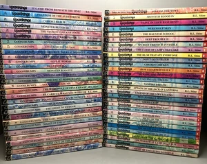 Goosebumps 1 - 62 Non-Consecutive Run 1990s Paperback Stine 61 Books Scholastic - Foto 1 di 24