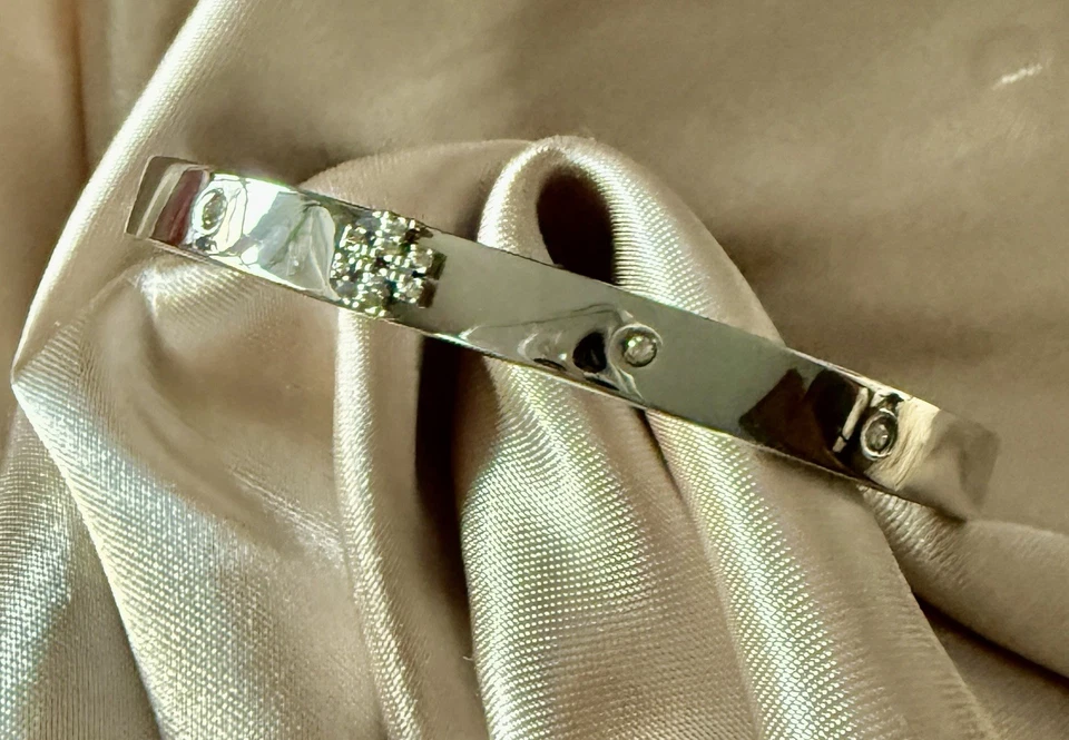 Tory Burch Silver Pave Logo Hinged Bangle Bracelet Brand New - Image 1 of 4