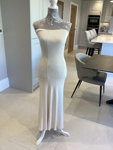 BNWT H&M Cream Bodycon Midi Length Dress Size S U.K. 8 - Picture 1 of 5