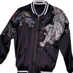 Giacca uomo Koisea quattro creature leggendarie Sukajan modello giapponese ricamata - Foto 1 di 9