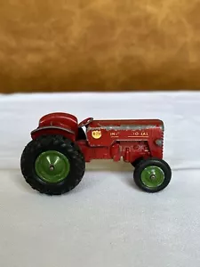 MATCHBOX - KING SIZE - McCORMICK INTERNATIONAL B250 TRACTOR No. 4 - Picture 1 of 7