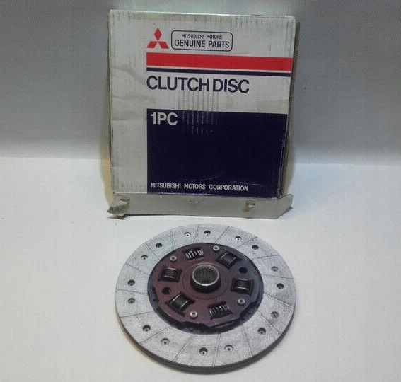 ORIGINAL Kupplungsscheibe Mitnehmerscheibe für Mitsubishi    MD728705   NOS - Bild 1 von 1