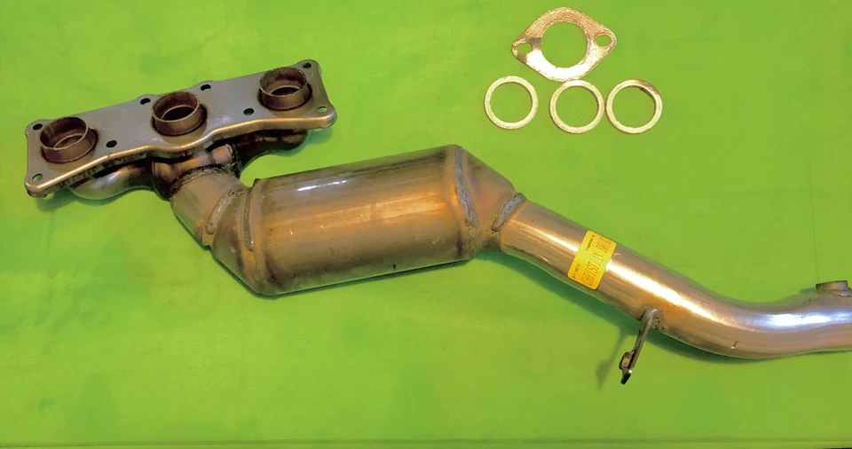 BMW E90 E92 E93 128i 328i 328xi N51 Engine Catalytic Converter Cylinders 1-3 - Image 1 of 1