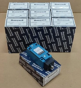 12ZS1 HONEYWELL MICRO SWITCH 12ZS1 - Picture 1 of 6