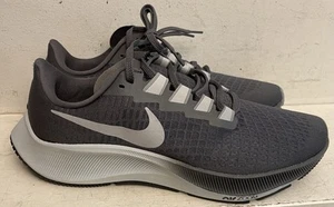 Nike Herren Air Zoom Pegasus 37 BQ9646-009 Grau Laufschuhe Turnschuhe Größe 8 - Bild 1 von 6