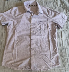 TravisMathew Shirt Mens Medium Button Up Short Sleeve Casual 1MO475 Pocket Golf - Picture 1 of 12
