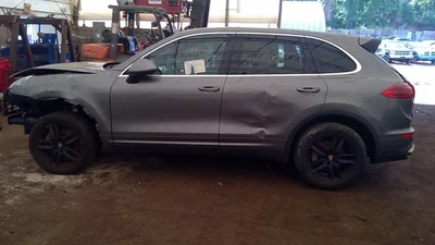 (LOCAL PICKUP ONLY) Roof Glass Dual Panel Panoramic Front Fits 11-18 PORSCHE CAY Foto 1 de 4